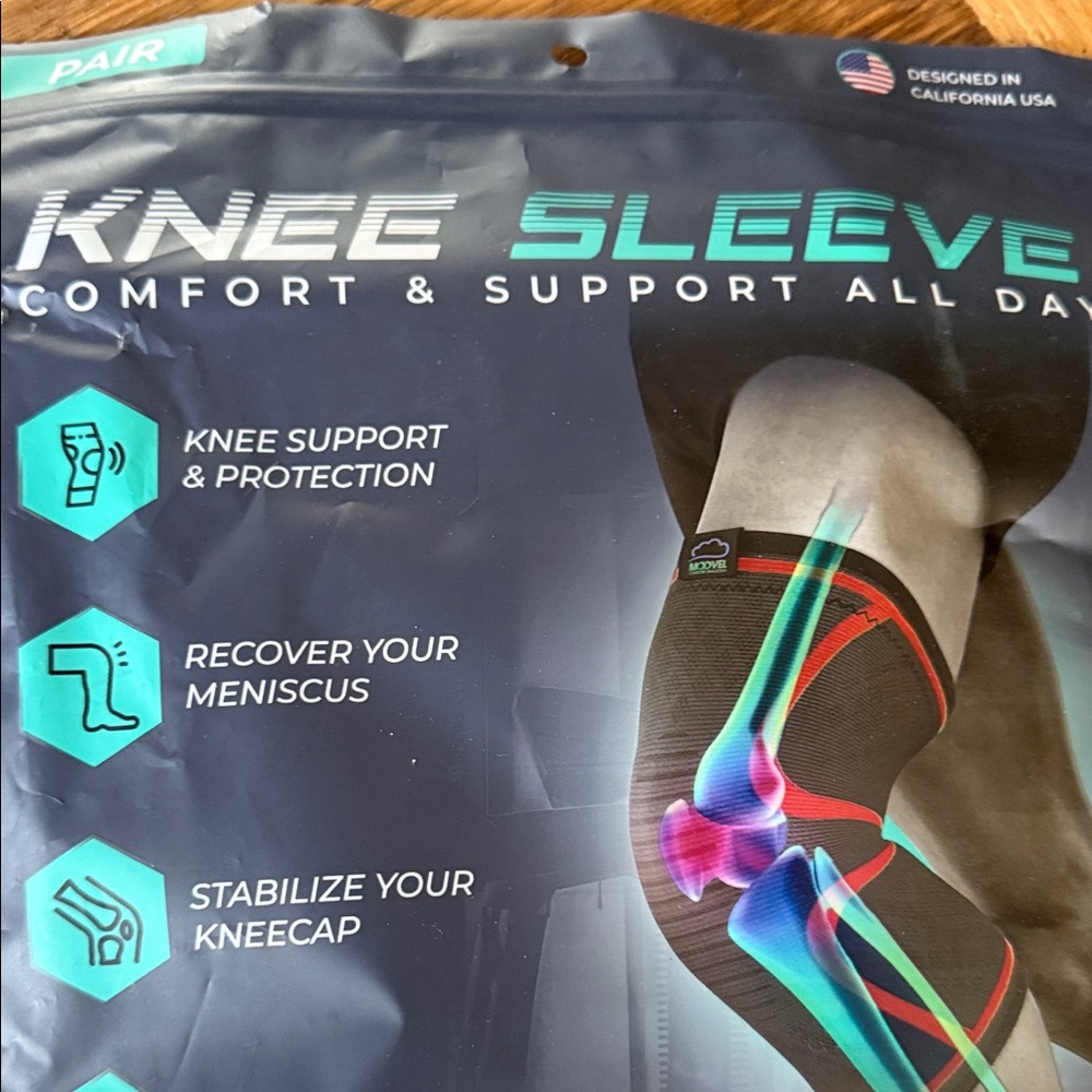 NWT Unisex Knee Sleeve by Modvel